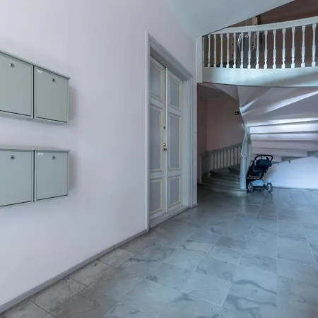 Old Town Spacious Appartement *